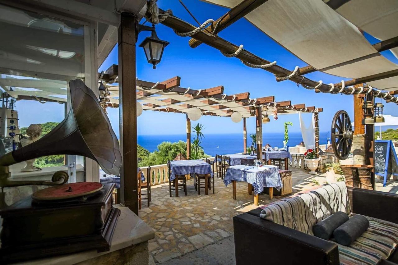Keri Me Away - Argo'S Summer Poolside Retreats Villa Exterior photo